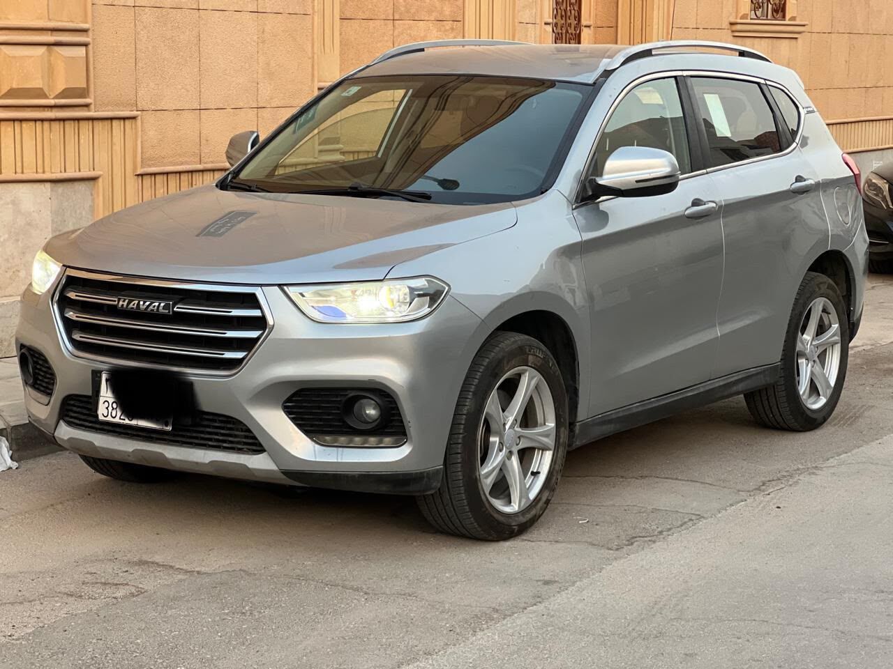 Riyadh, Vehicles, Cars & Trucks , SAR 28500,  HAVAL H2 ENGINE SIZE 1.5T,  2021,  Automatic,  226000 KM,  NEED AND CLEAN EXCELLENT CONDITION ENGINE GEAR CHASSIS AIRBAG ORIGINAL