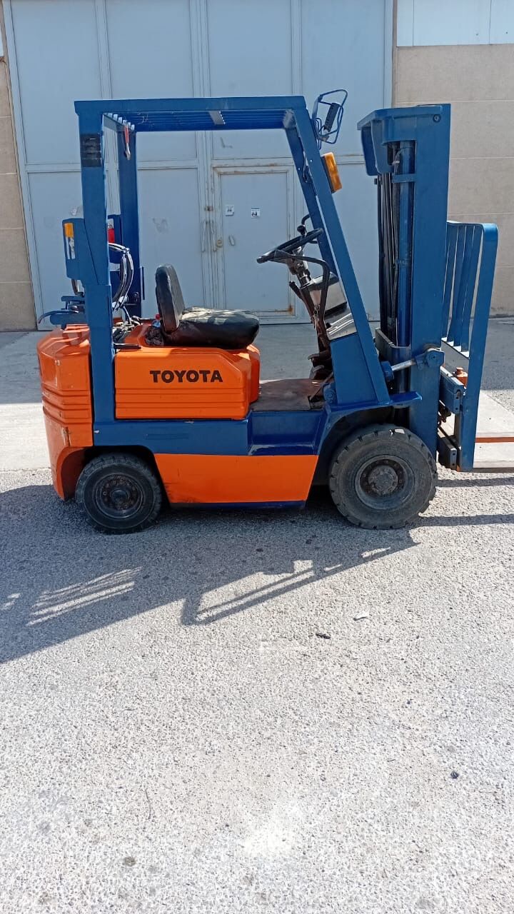Dammam, Industrial Machinery, Toyota Forklift For Sale Model 2000