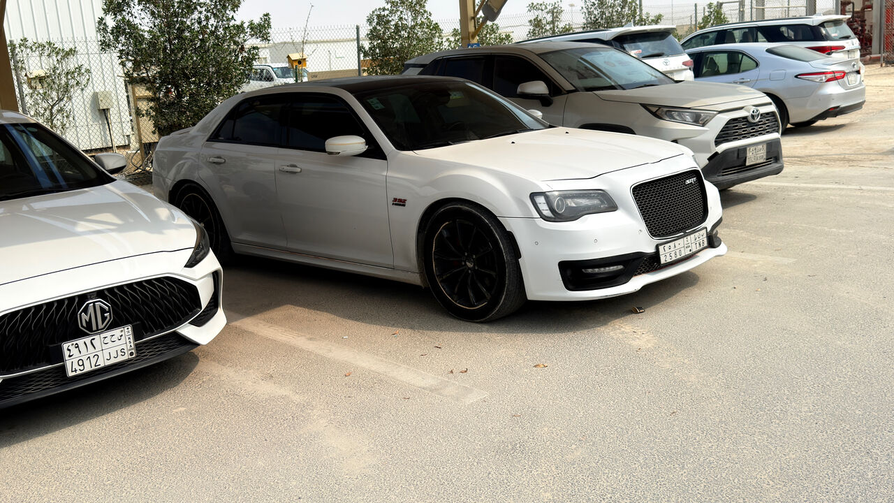 Dammam, Vehicles, Cars & Trucks , SAR 44000,  Chrysler 300C,  2012,  Automatic,  330 KM,