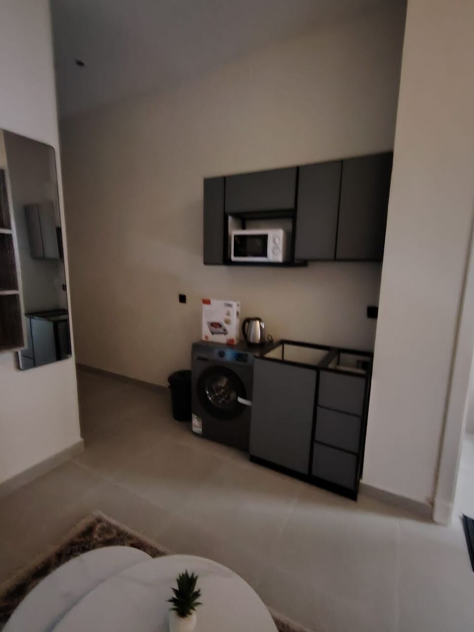 Riyadh, Apartments, Flats, Houses & Villas, SAR 2800/month,  1 BR,  Fully Furnished Studio For Single Person