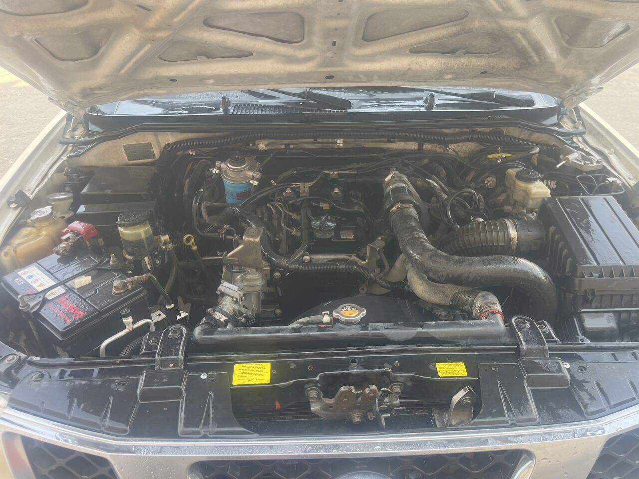 Riyadh, Vehicles, Cars & Trucks , SAR 25000,  Nissan Navara Pickup,  2014,  Manual,  380 KM,  Pickup Car