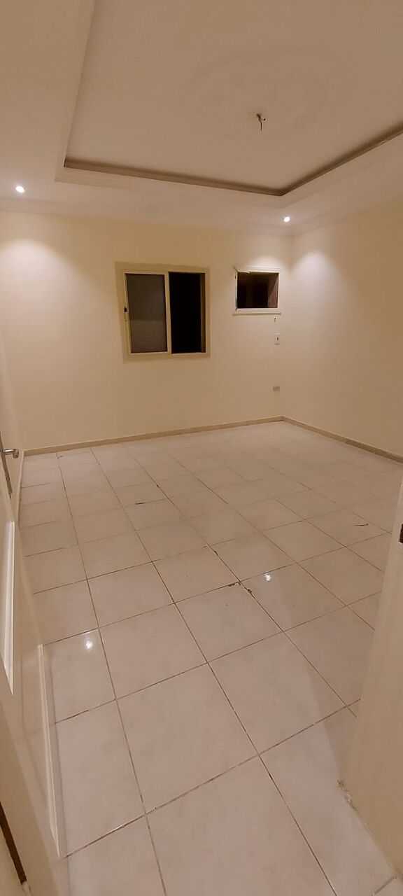 Jeddah, Apartments, Flats, Houses & Villas, SAR 30000/year,  4 BR,  4bhk Available In Mishrifah Jeddah Gernatah Road Near Aramco Park.