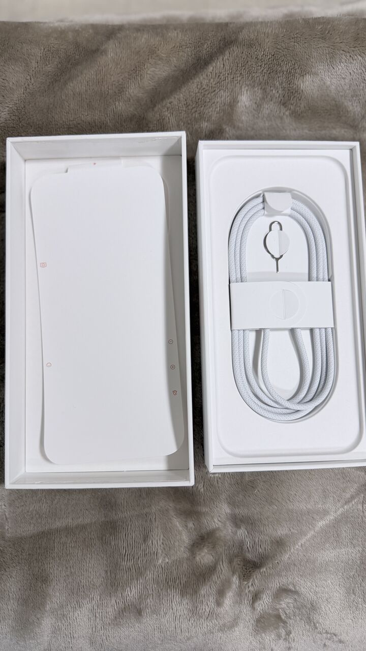 Riyadh, Mobile Phones, SAR 3600,  IPhone 17 Pro Max 256GB Cosmic Orange