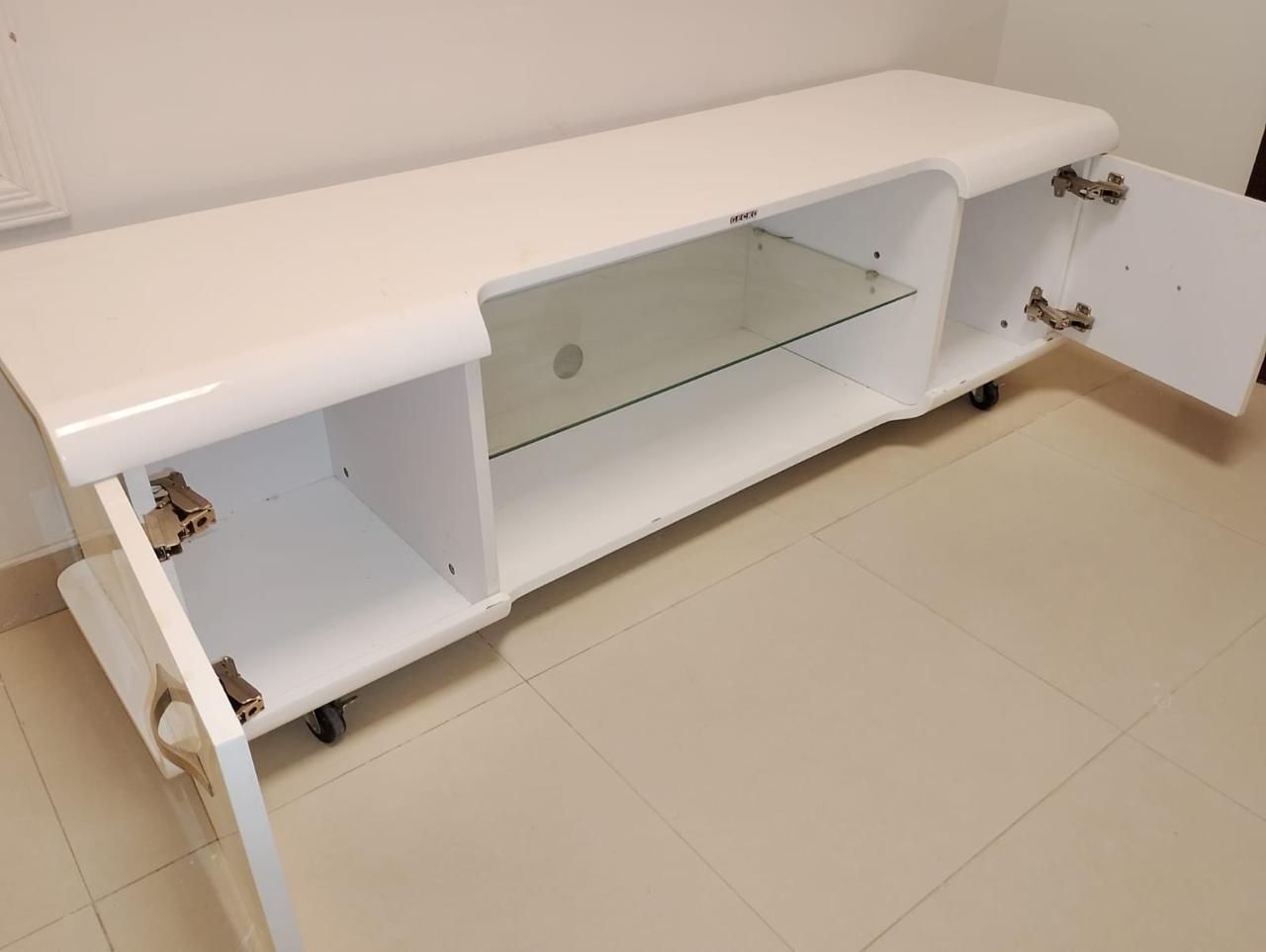 Riyadh, Household Items, SAR 150,  Lcd Table Branded