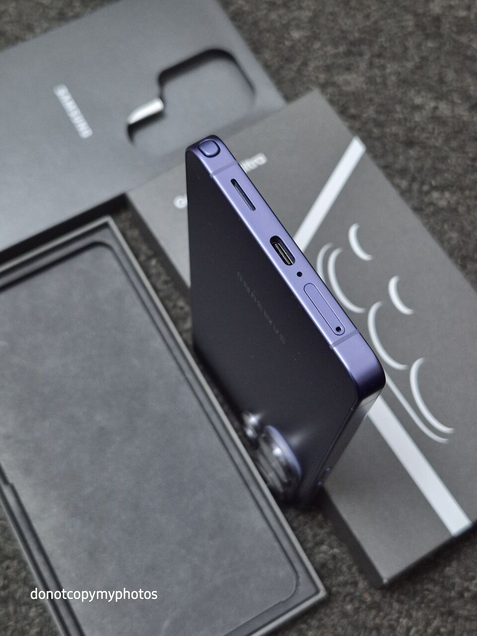 Al Rahmaniyah, Mobile Phones, SAR 3250,  Samsung Galaxy S26 Ultra Cobalt Violet 12gb 256gb New Condition 2 Months Only