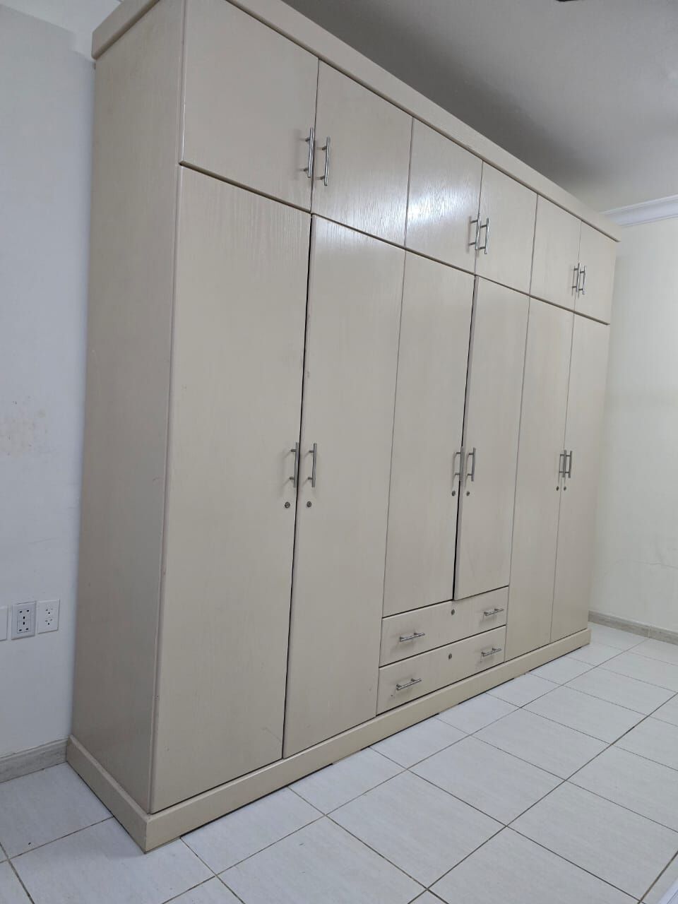 Dammam, Household Items, SAR 500,  Dress Cupboard