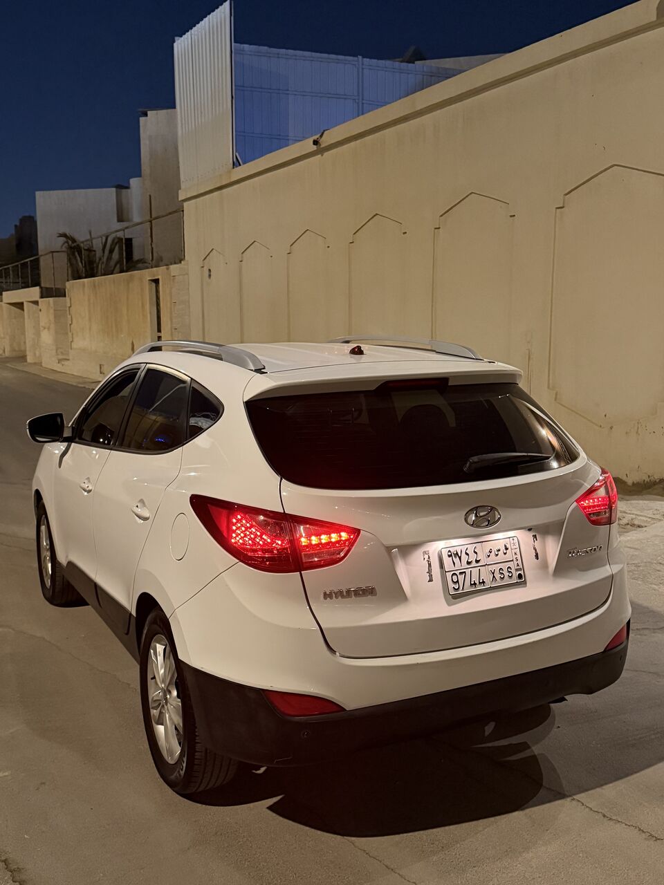 Riyadh, Vehicles, Cars & Trucks , SAR 40000,  Hyundai Tucson,  2012,  Automatic,  195000 KM,