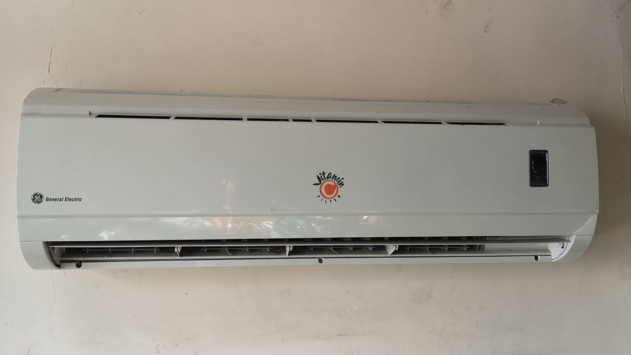 Dammam, Air Conditioners, SAR 850,  I Have One AC Split Good Condition And Good Colling Big Composer