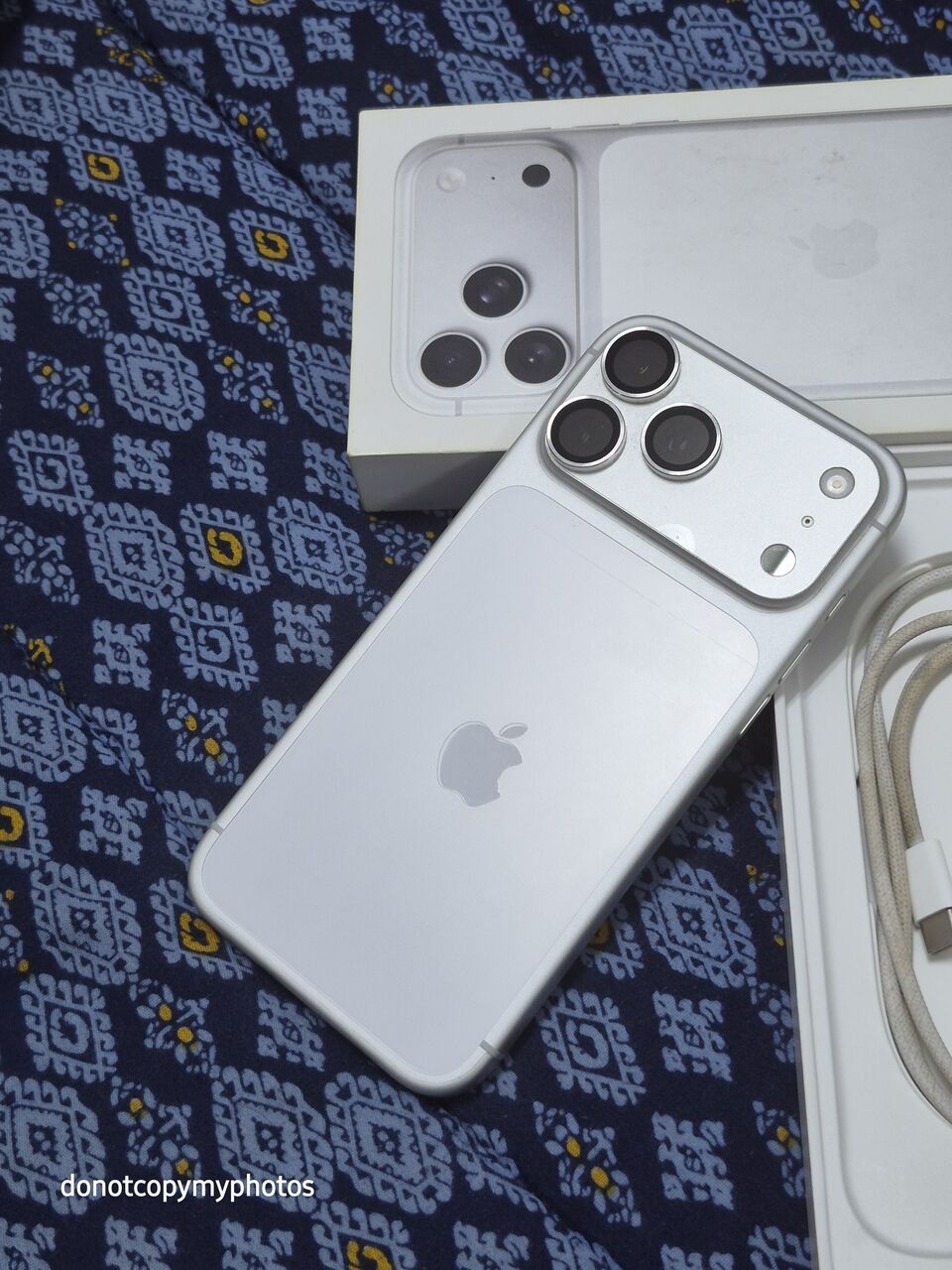 Al Rahmaniyah, Mobile Phones, SAR 4150,  IPhone 17 Pro Max 256gb Silver