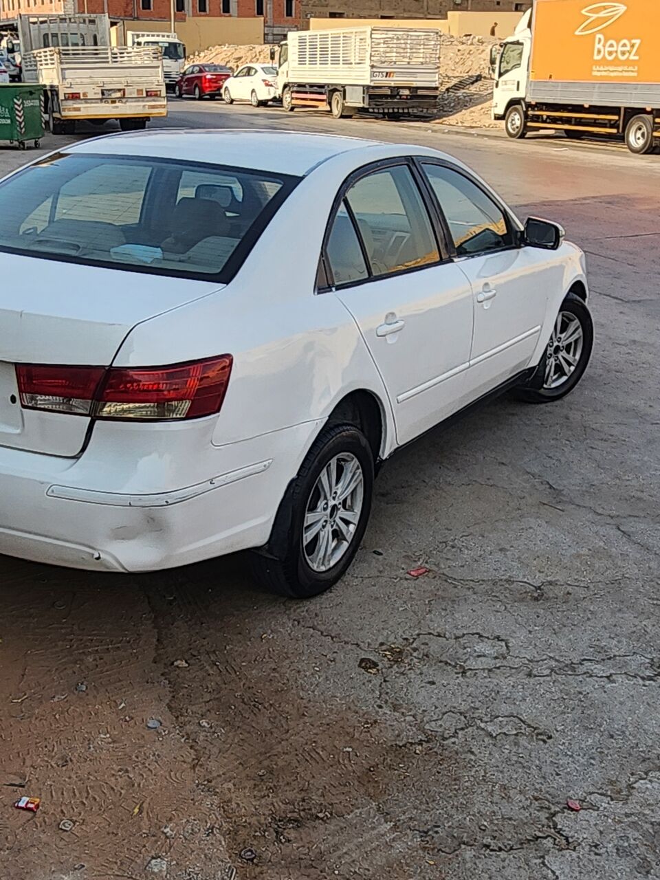 Riyadh, Vehicles, Cars & Trucks , SAR 8000,  Hyundai Sonata,  2010,  Automatic,  445 KM,    For Sale