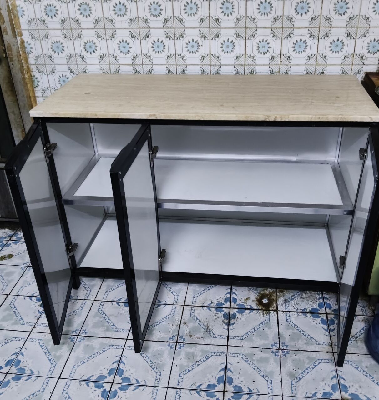 Al Murabba, Household Items, SAR 550,  Kitchen Table With Marble Granite And Two Racks