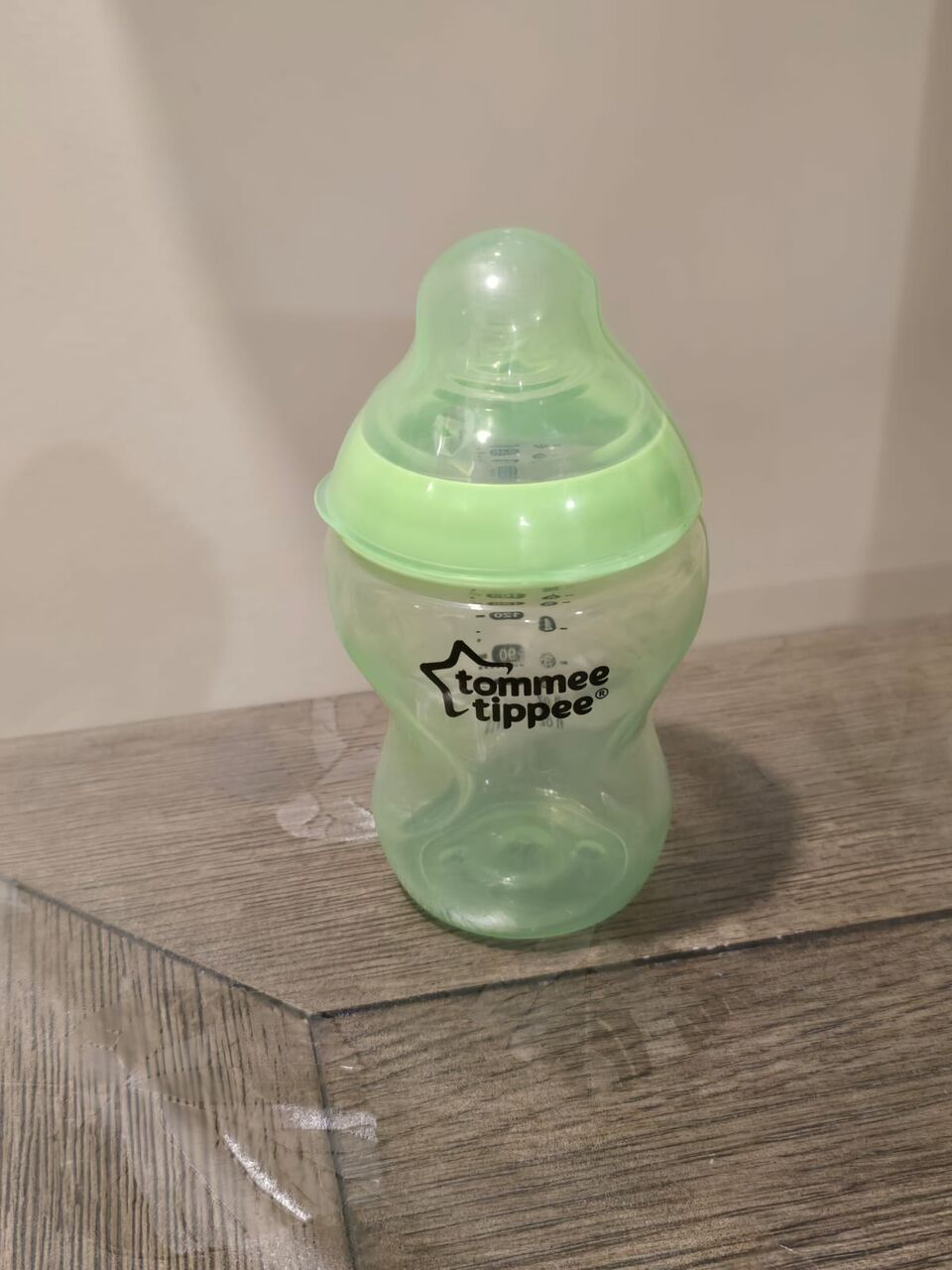 Jeddah, Baby & Kid Stuff, SAR 60,  Tommie Tippee 260ml / 9 FLoz Feeding Bottles. New. Not Used. Anti Colic