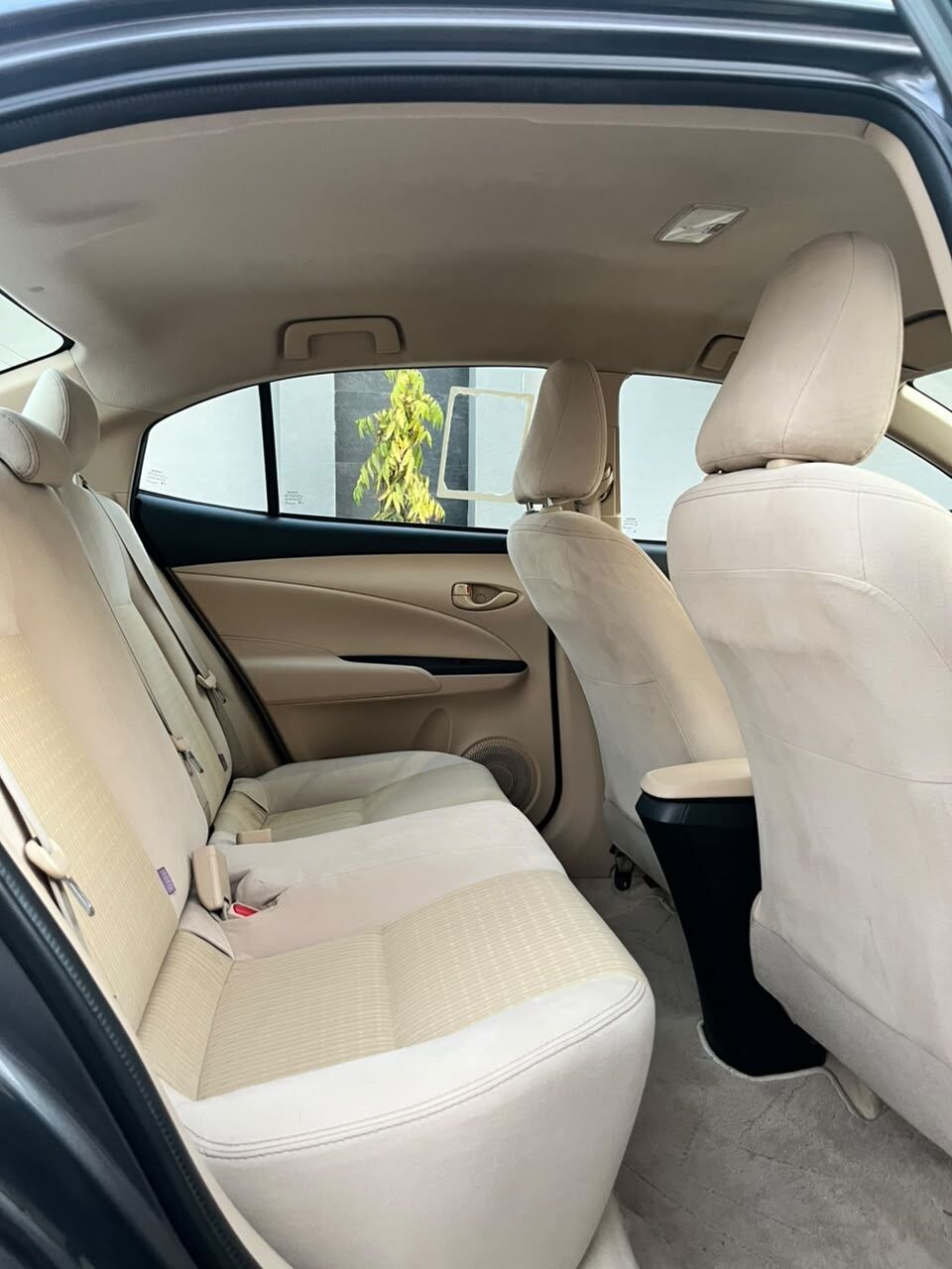 Jeddah, Vehicles, Cars & Trucks , SAR 32500,  Toyota Yaris,  2022,  Automatic,  200000 KM,