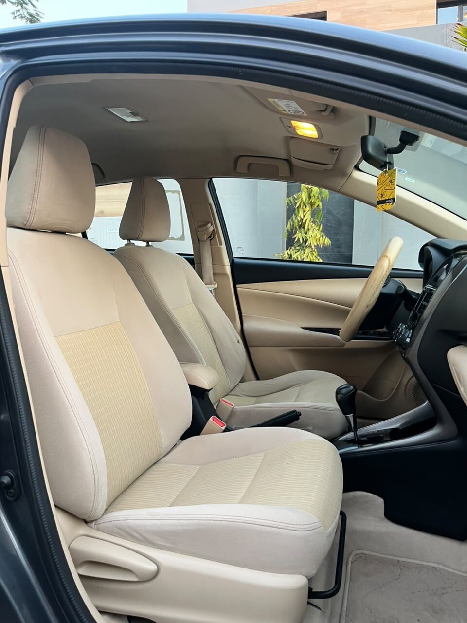 Jeddah, Vehicles, Cars & Trucks , SAR 32500,  Toyota Yaris,  2022,  Automatic,  200000 KM,