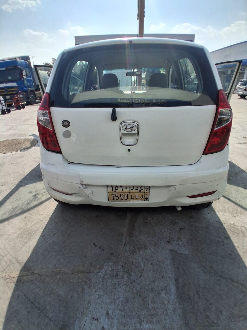 Riyadh, Vehicles, Cars & Trucks , SAR 11000,  Hyundai I10,  2013,  Automatic,  00000 KM,    &ndash;  &ndash; White &ndash; For Urgent Sale