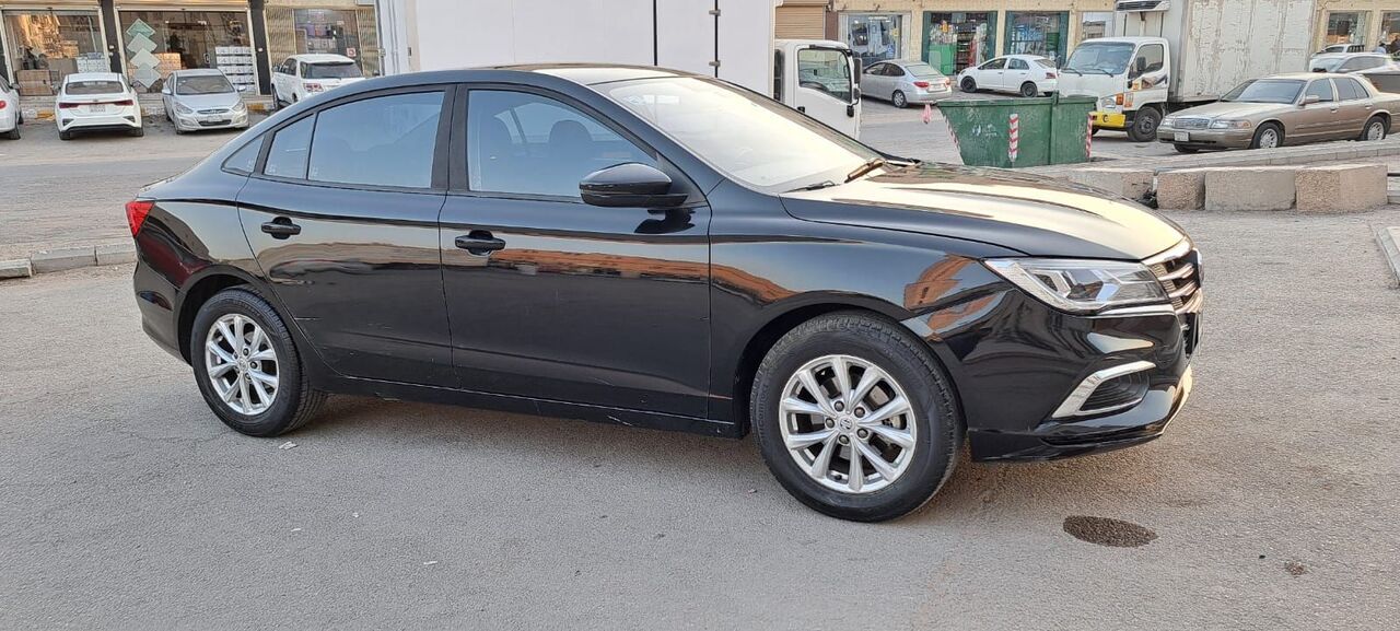 Riyadh, Vehicles, Cars & Trucks , SAR 23500,  MG 5,  2023,  Automatic,  141000 KM,  Mg5   For Sale