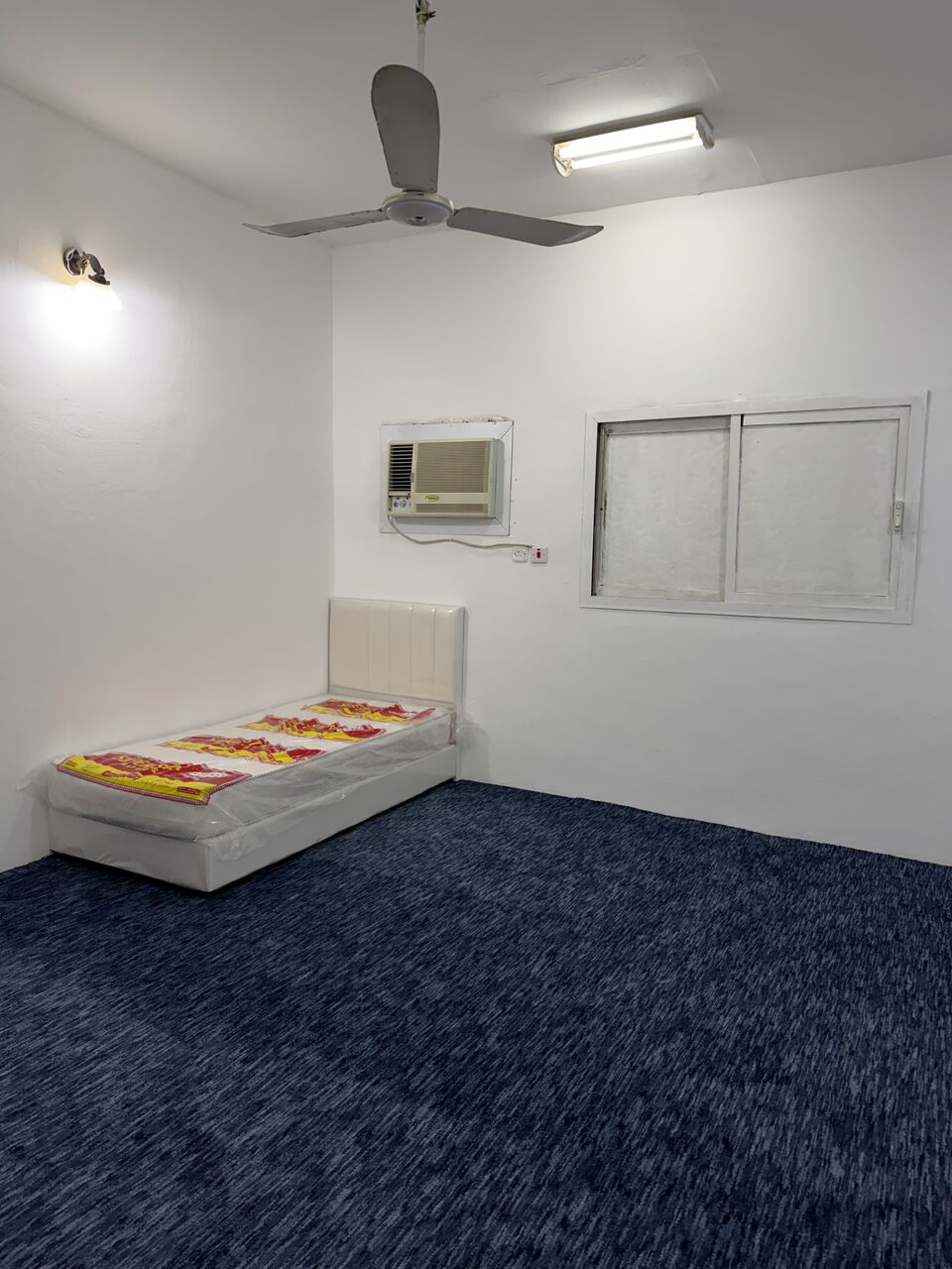 Al Wizarat, Apartments, Flats, Houses & Villas, SAR 1150/month,  1 BR Furnished For Indian Executive Bachelor With Separate Entrance & Bathroom