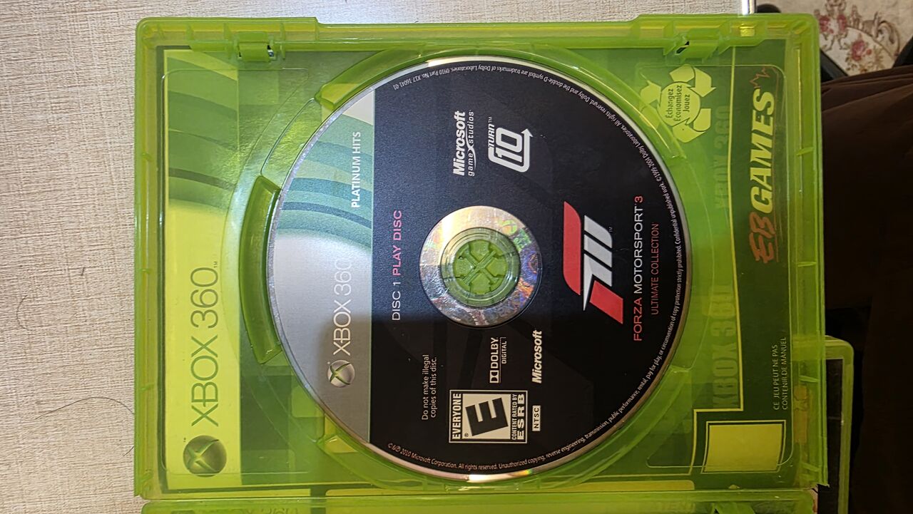 Riyadh, Video Games, SAR 450,  Xbox 360 Console 250GB 2 Controllers Multiple Games
