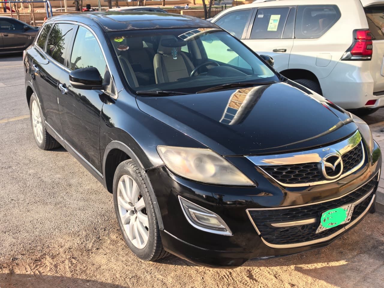 Riyadh, Vehicles, Cars & Trucks , SAR 20000,  Mazda Cx9,  2010,  Automatic,  345000 KM,