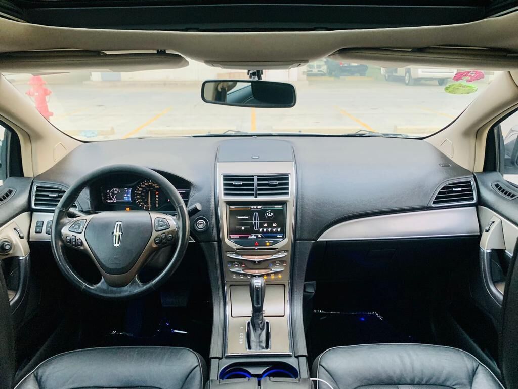 Riyadh, Vehicles, Cars & Trucks , SAR 30000,  Lincoln Capri,  2014,  Automatic,  300000 KM,  Lincoln MKX &ndash; Pearl White &ndash; Ford Parts, Nice And Fuel-efficient &ndash; Luxury Leather, Panorami