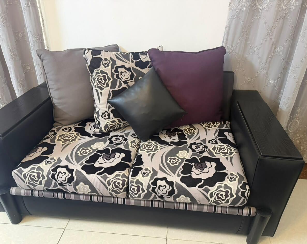 Jeddah, Furniture, SAR 950,  8 Seater Sofa Set With L Shape Corner Table
