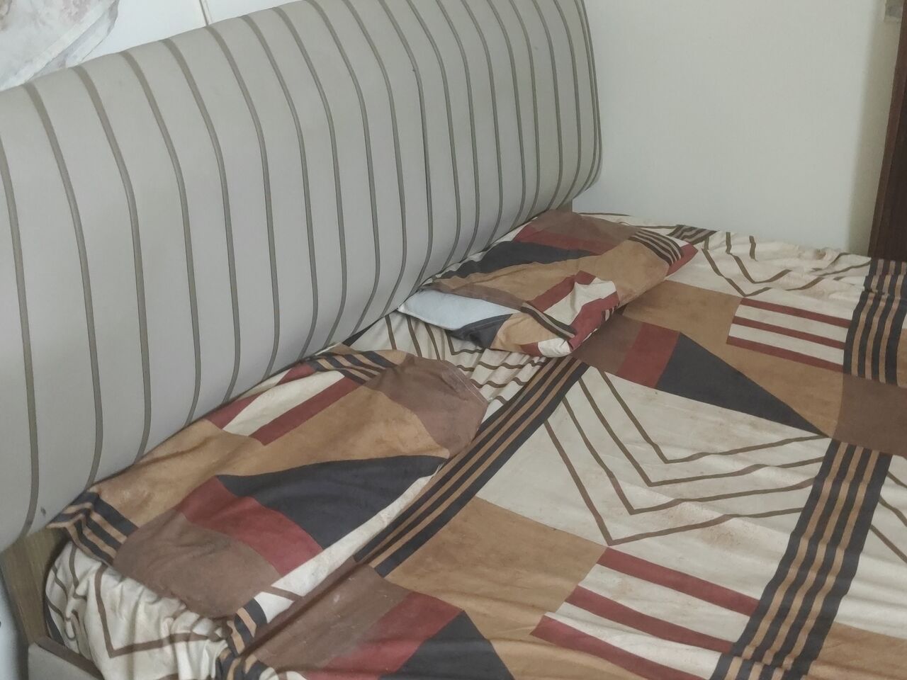 Riyadh, Furniture, SAR 2500,  King Size Bed Set For Sale