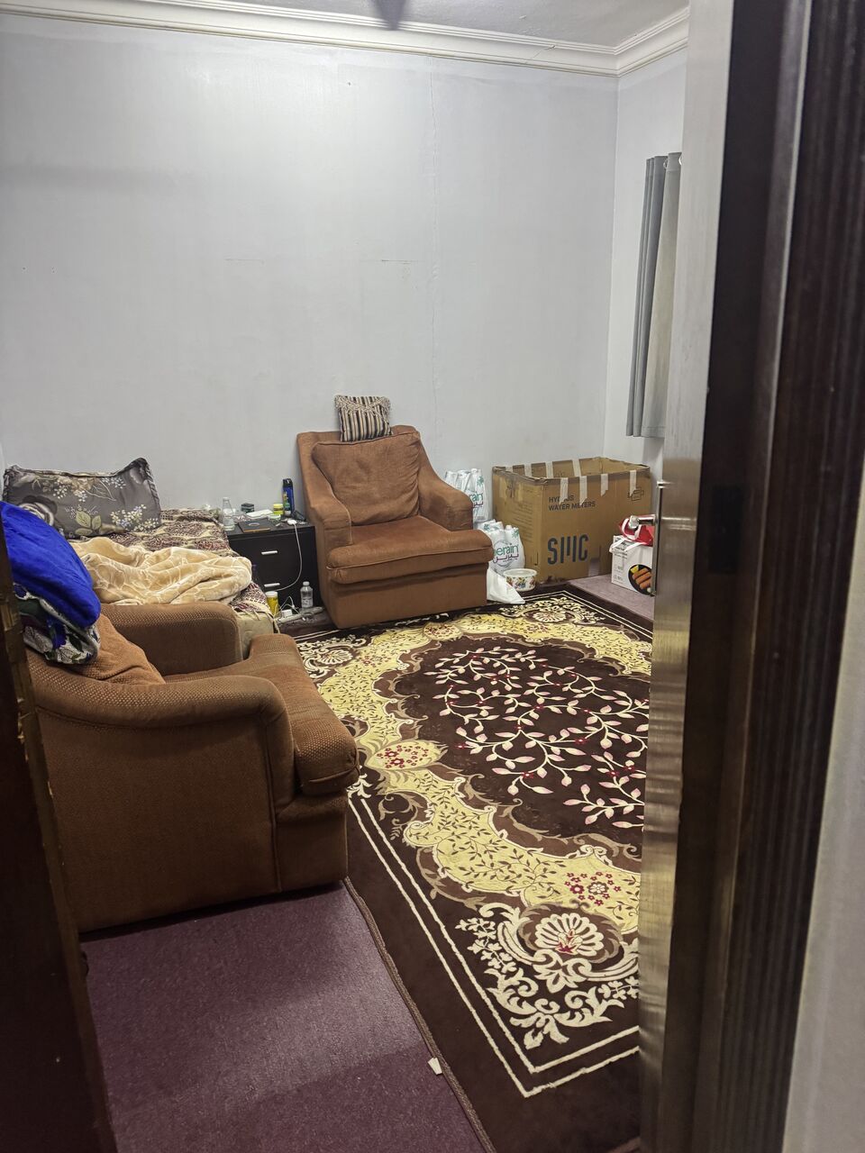 Riyadh, Housing Exchanges, SAR 1000/month,  1 Bhk Furnished Room For Executive Bachelor