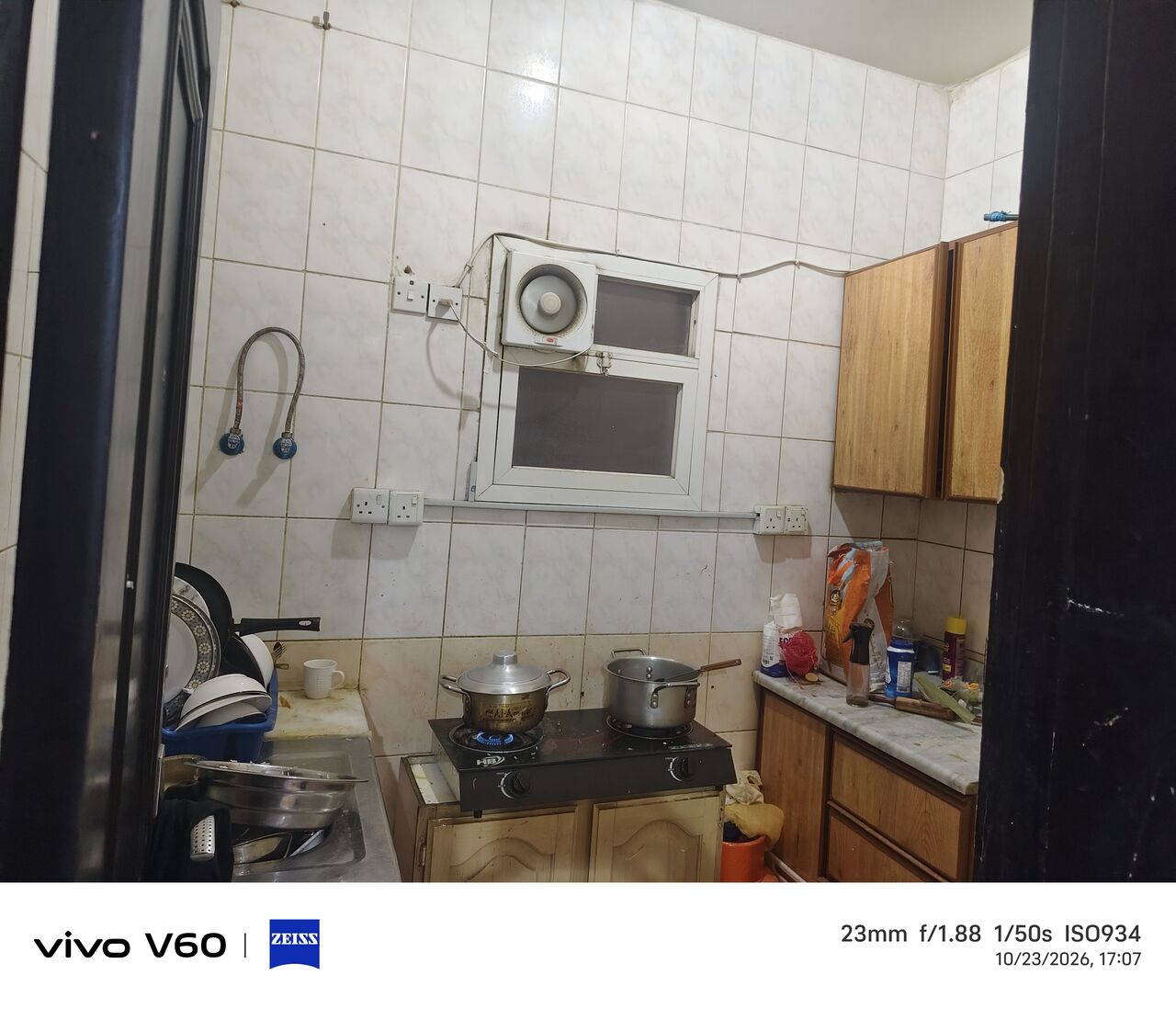 Riyadh, Rooms for Rent, SAR 2000/month,  Furnished,  Furnished Room With Two Single  Beds Fridge Ac Stove Gas Cylinder Kitchen Equipments