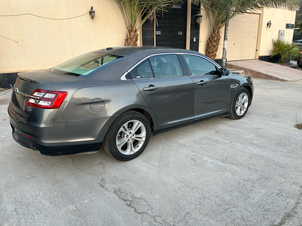 Al Aqeeq, Vehicles, Cars & Trucks , SAR 38000,  Ford Taurus,  2013,  Automatic,  234000 KM,   SEL
