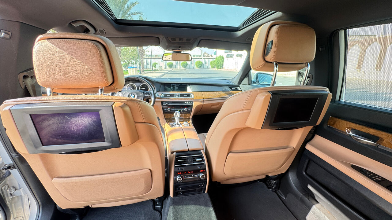 Jeddah, Vehicles, Cars & Trucks , Bmw 730,  2012,  227000 KM,   Individual