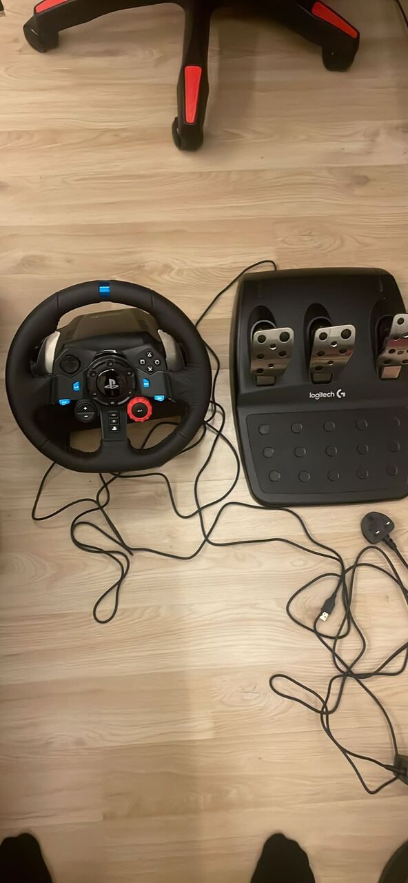 Jeddah, Video Games, SAR 500,  Logitech G29 Steering Wheel