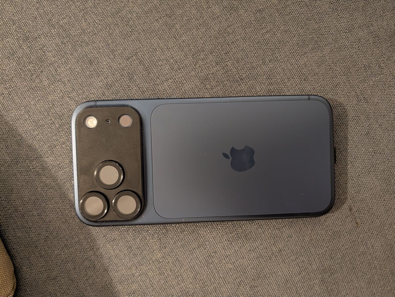 Al Malaz, Mobile Phones, SAR 4250,  Apple IPhone 17 Pro Max