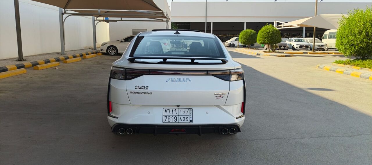 Riyadh, Vehicles, Cars & Trucks , SAR 45000,  Dongfeng Shine Max,  2025,  Automatic,  3000 KM,  Dong Feng Shine Max Full Option  Model  Only