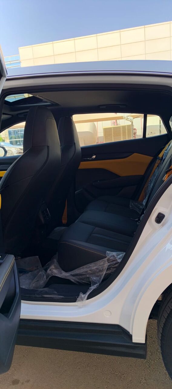 Riyadh, Vehicles, Cars & Trucks , SAR 45000,  Dongfeng Shine Max,  2025,  Automatic,  3000 KM,  Dong Feng Shine Max Full Option  Model  Only