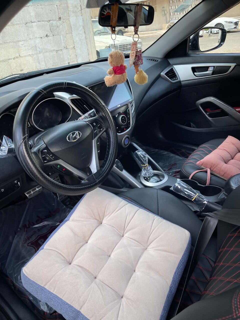 Madinah, Vehicles, Cars & Trucks , SAR 16500,  Hyundai Veloster,  2012,  Automatic,  356 KM,