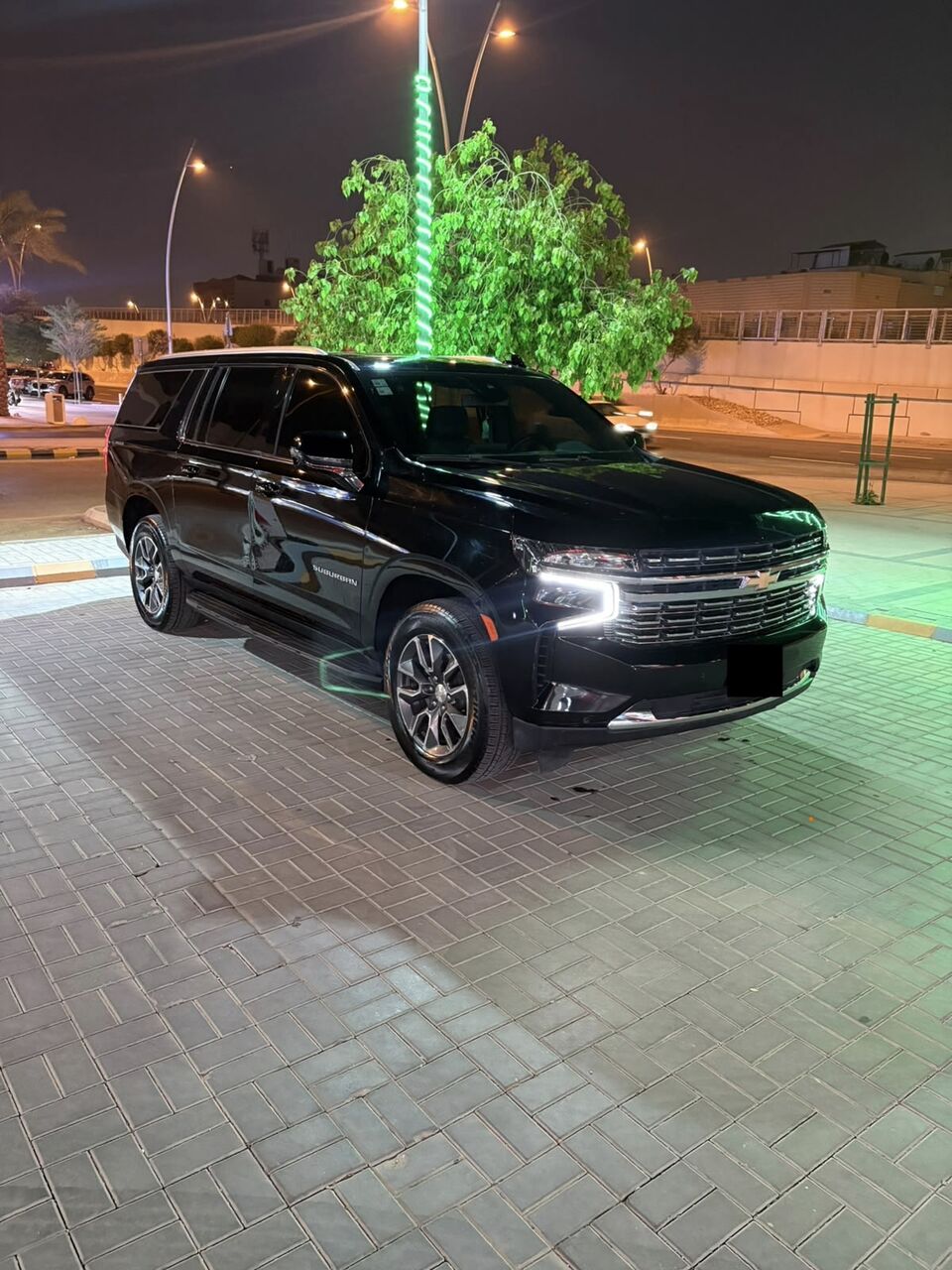 Riyadh, Vehicles, Cars & Trucks , SAR 125000,  Chevrolet Tahoe,  2023,  Automatic,  15000 KM,  Chevrolet Suburban  In Great Condition