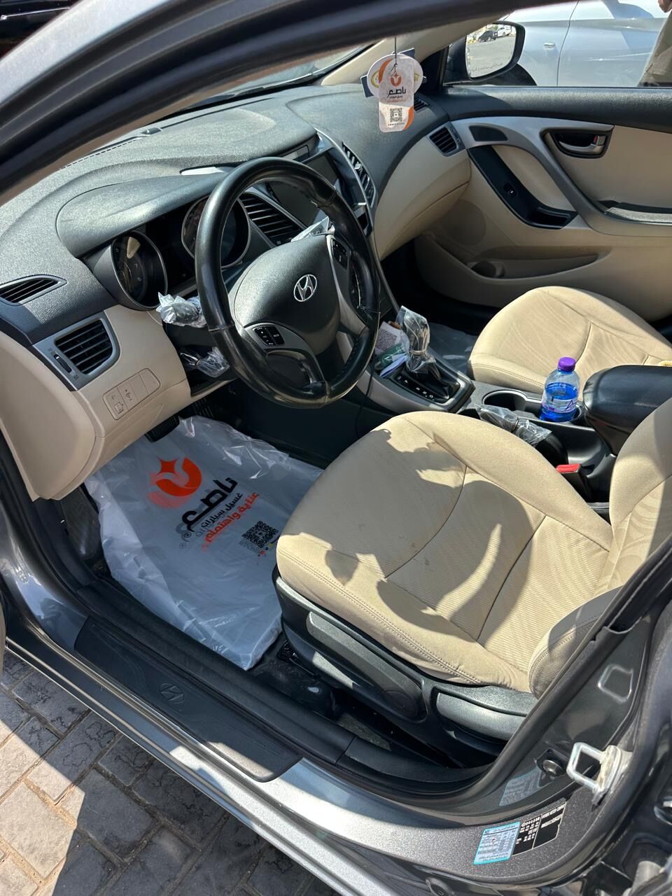 Riyadh, Vehicles, Cars & Trucks , SAR 22000,  2016,  2016,  Automatic,  315000 KM,  For Sale: Hyundai Elantra  &ndash; Model: Urgent Sale