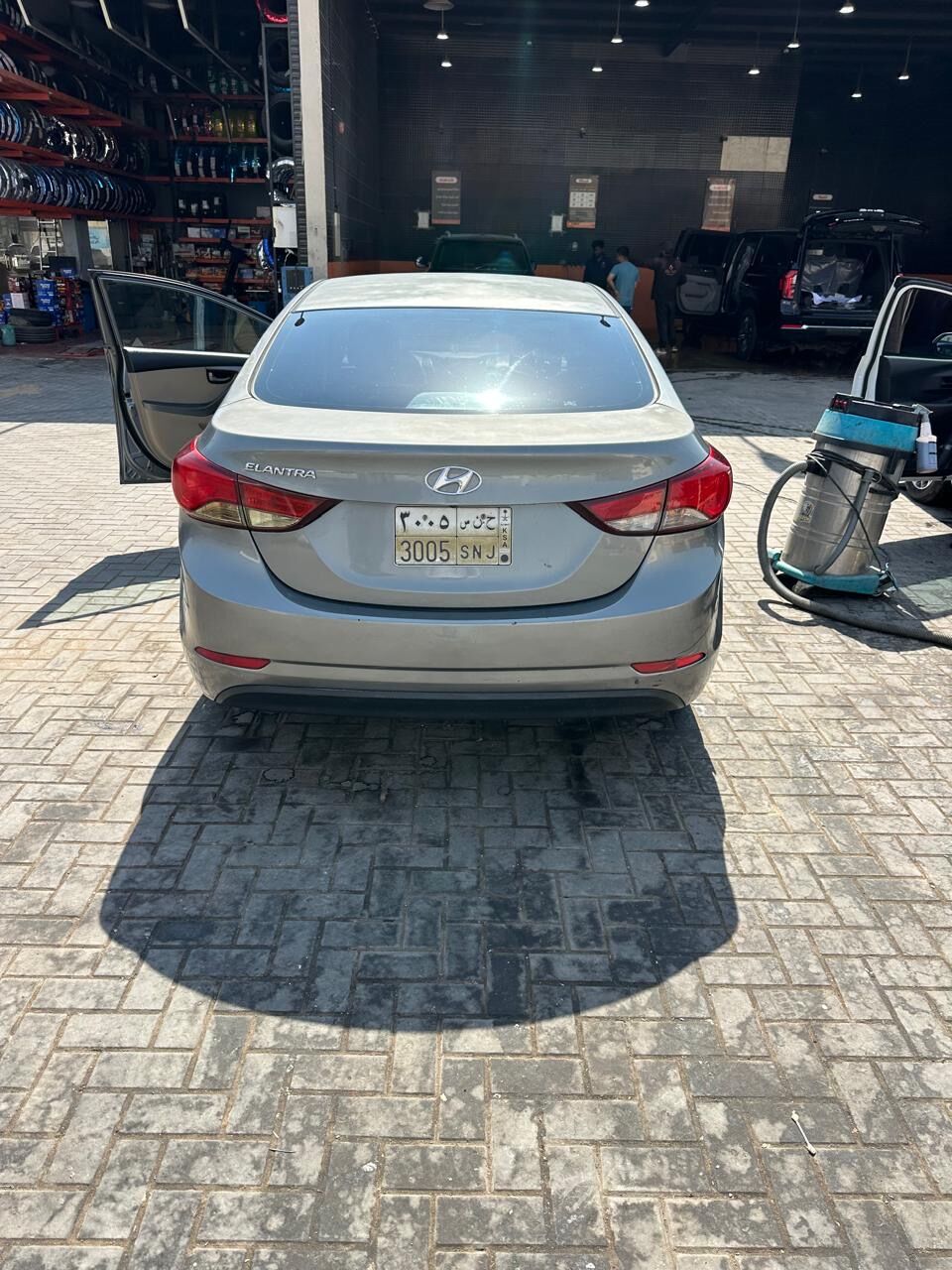 Riyadh, Vehicles, Cars & Trucks , SAR 22000,  2016,  2016,  Automatic,  315000 KM,  For Sale: Hyundai Elantra  &ndash; Model: Urgent Sale