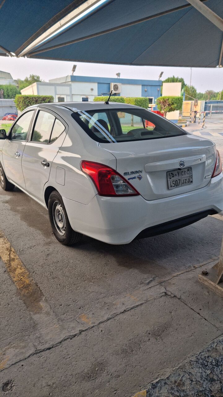 Dammam, Vehicles, Cars & Trucks , SAR 18500,  Nissan Sunny,  2015,  Automatic,  360000 KM,