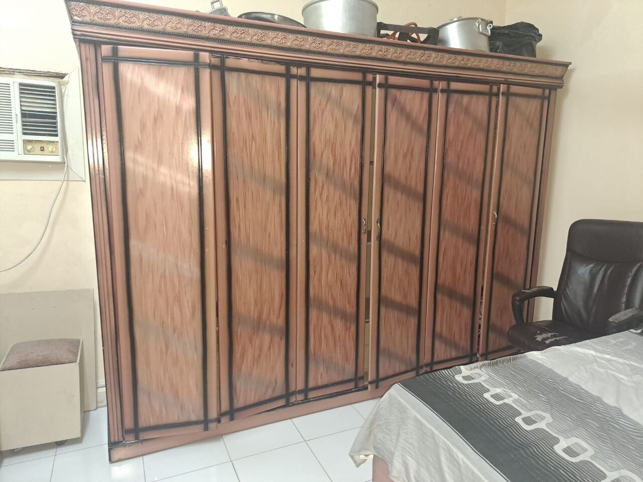 Jubail, Furniture, SAR 3700,  Urgent Sale - Good Condition Full Bed Set+sofa+kitchen Itmes..etc