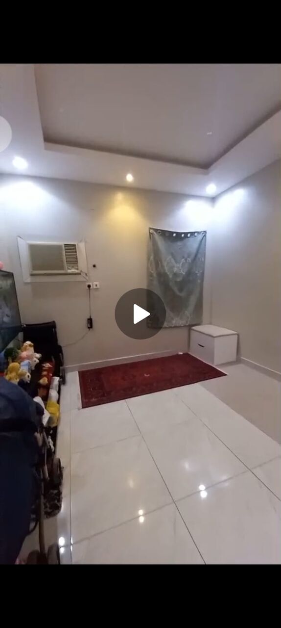 Umm Al Hamam, Apartments, Flats, Houses & Villas, SAR 3000/month,  Furnished,  1 BR,  1 BHK Family Flat Available For 2 Months