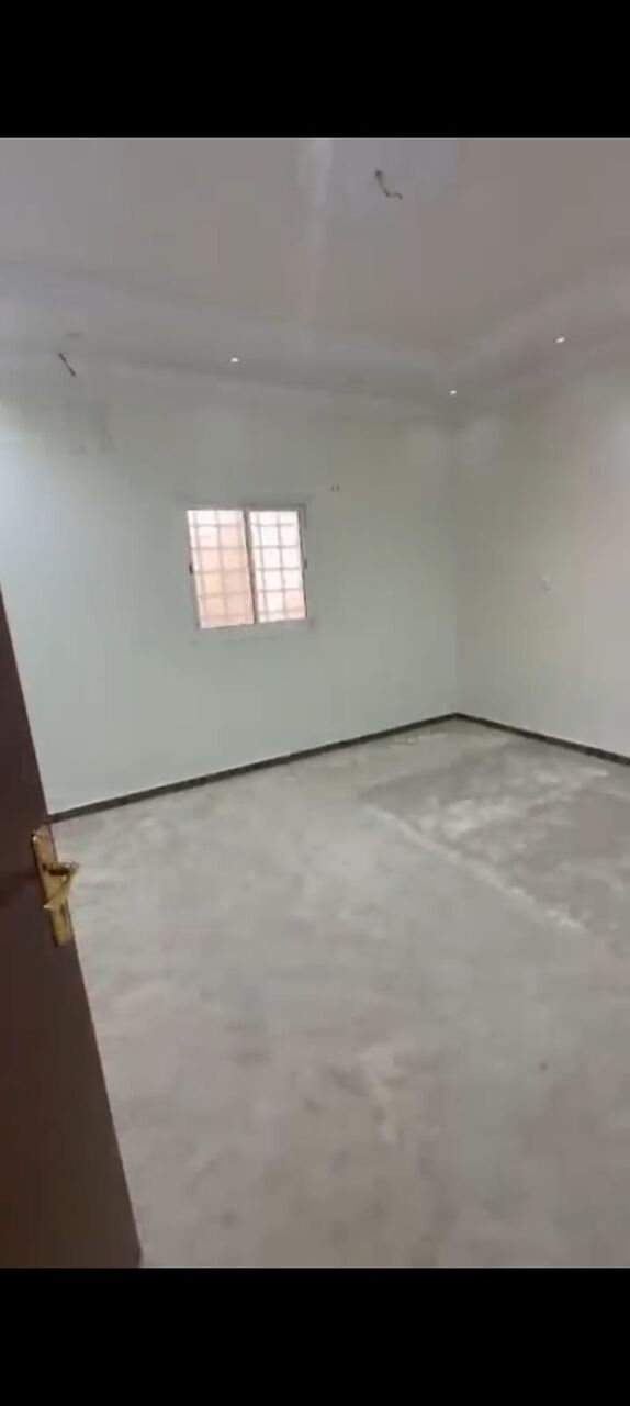 Al Rawdah, Apartments, Flats, Houses & Villas, SAR 35000/year,  3 BR,  Family Apartment 2nd Floor With Staris Large 3 Beadrooms Ac Kitchen Installed By Owner