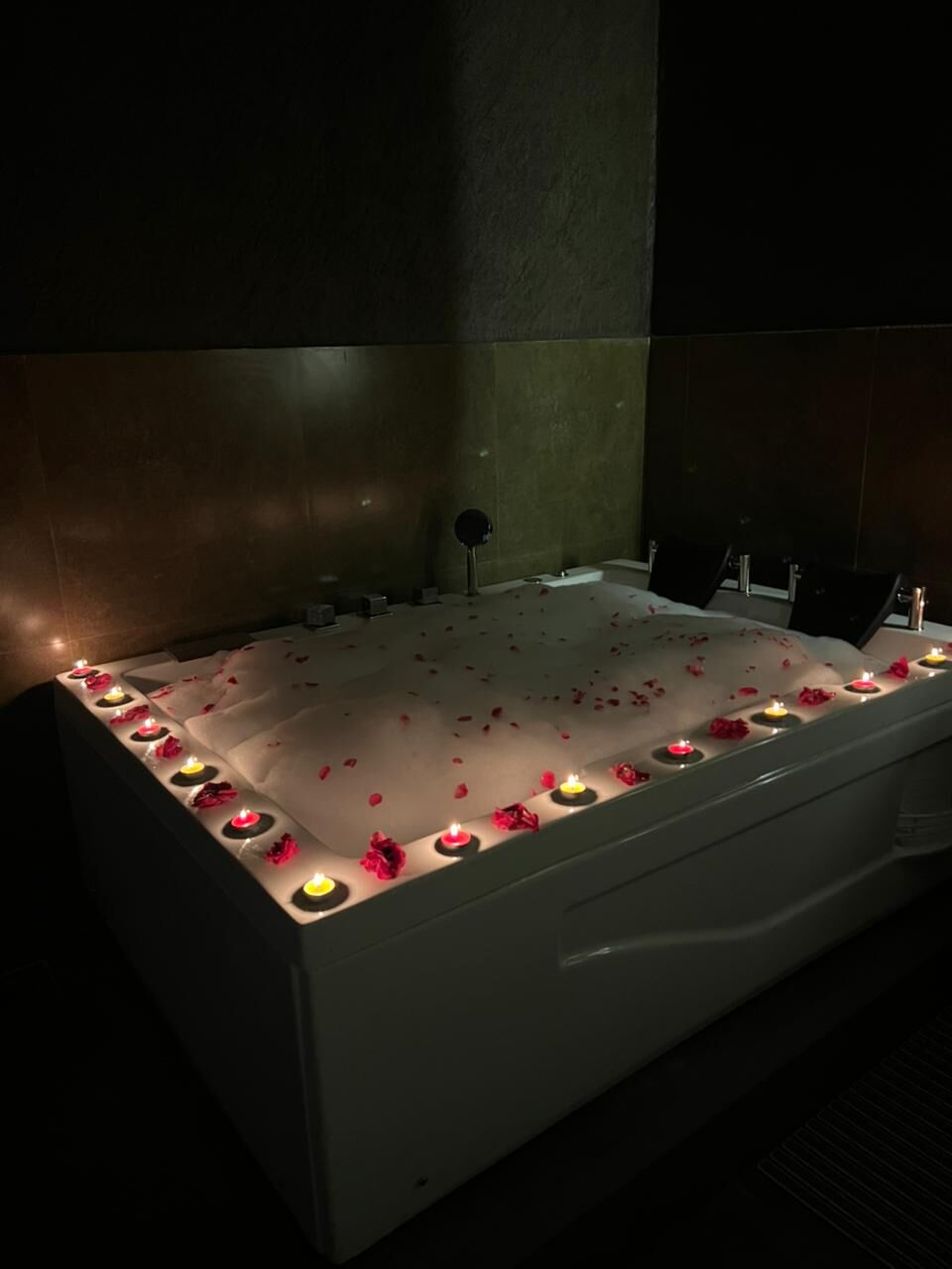 Mumbai, Health, Auric Spa Hosa Road, Bengaluru