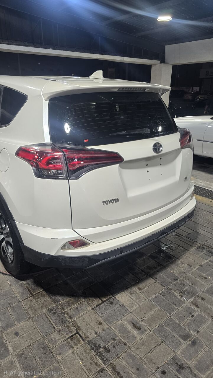 Dammam, Vehicles, Cars & Trucks , SAR 68000,  Toyota RAV4 4*4,  2018,  Automatic,  998 KM,  Toyota Rav4 ( 4*4 )  Sale In Good Condition