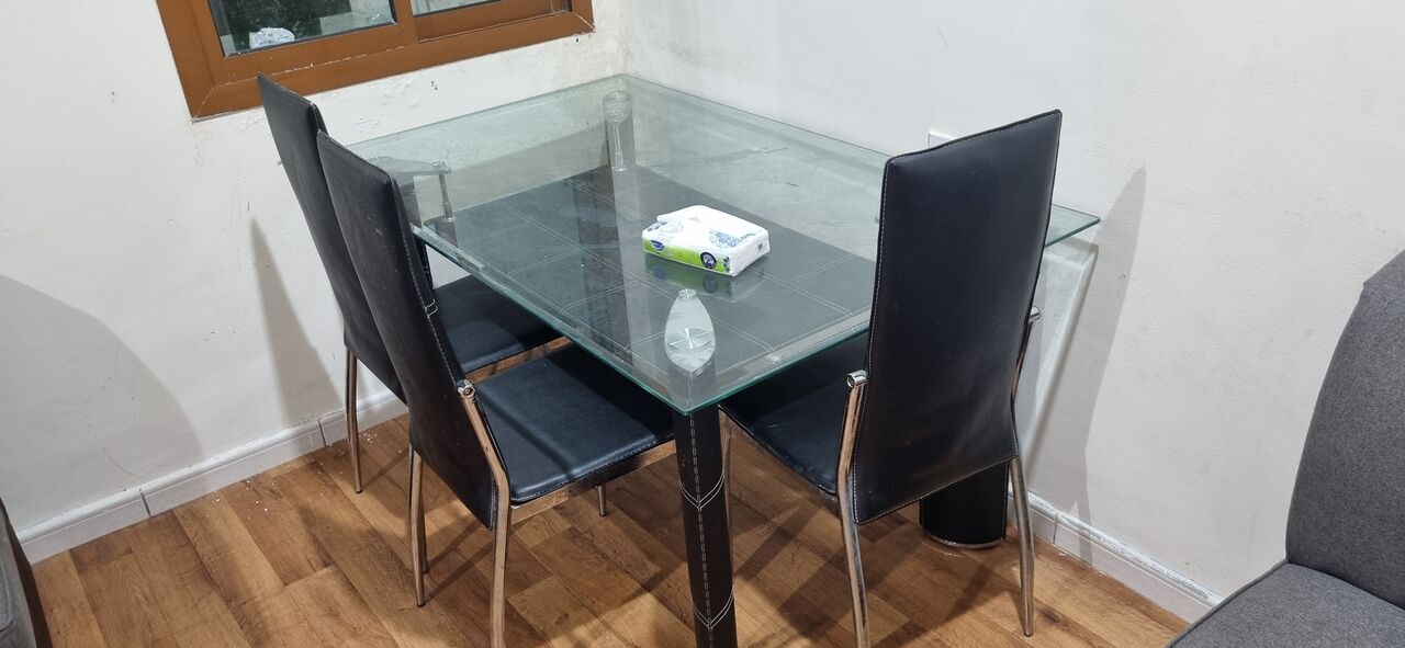 Khobar, Furniture, SAR 420,  Glass Top Dining Table