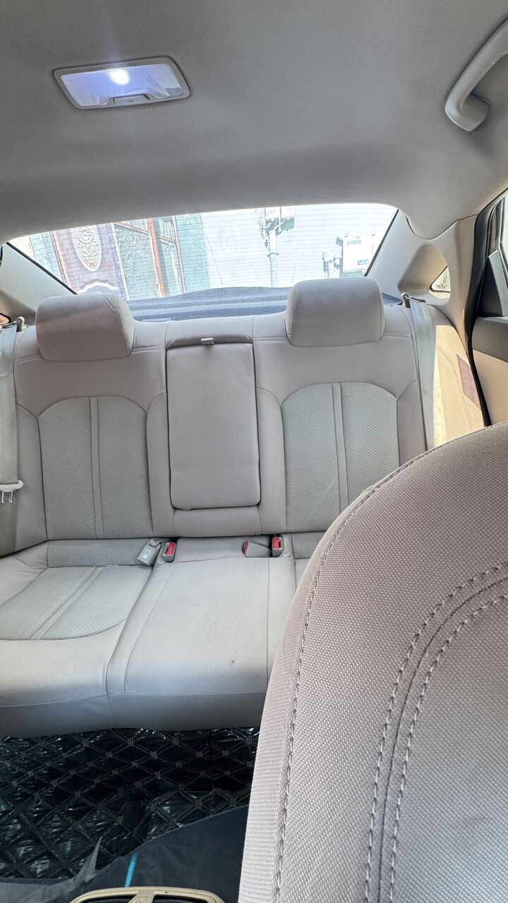 Dammam, Vehicles, Cars & Trucks , SAR 250000,  Hyundai Sonata,  2016,  Automatic,  300000 KM,  Standard, 4 Cylinder, 2.0 Engine.