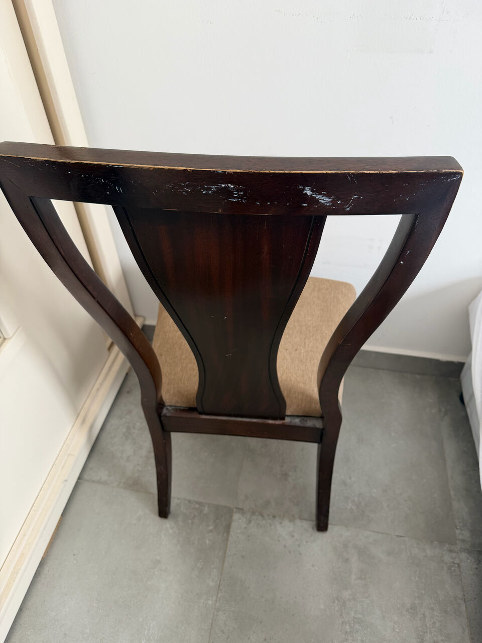 Riyadh, Furniture, SAR 100,  Three Dining Chairs Together For 100 SAR / Personal Use No Delivery