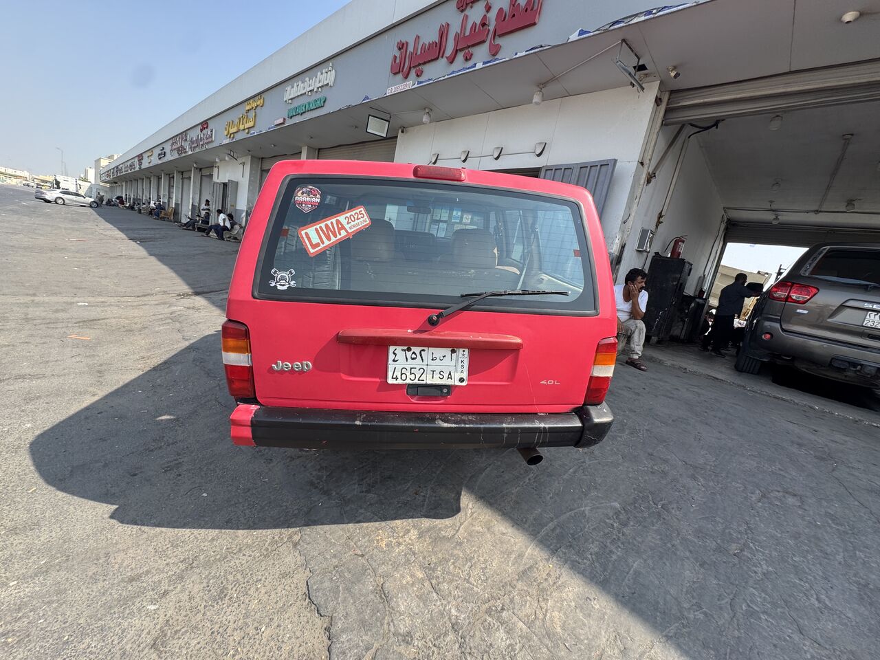 Dammam, Vehicles, Cars & Trucks , SAR 13000,  Jeep Cherokee,  1998,  Manual,  400000 KM,    For Sale