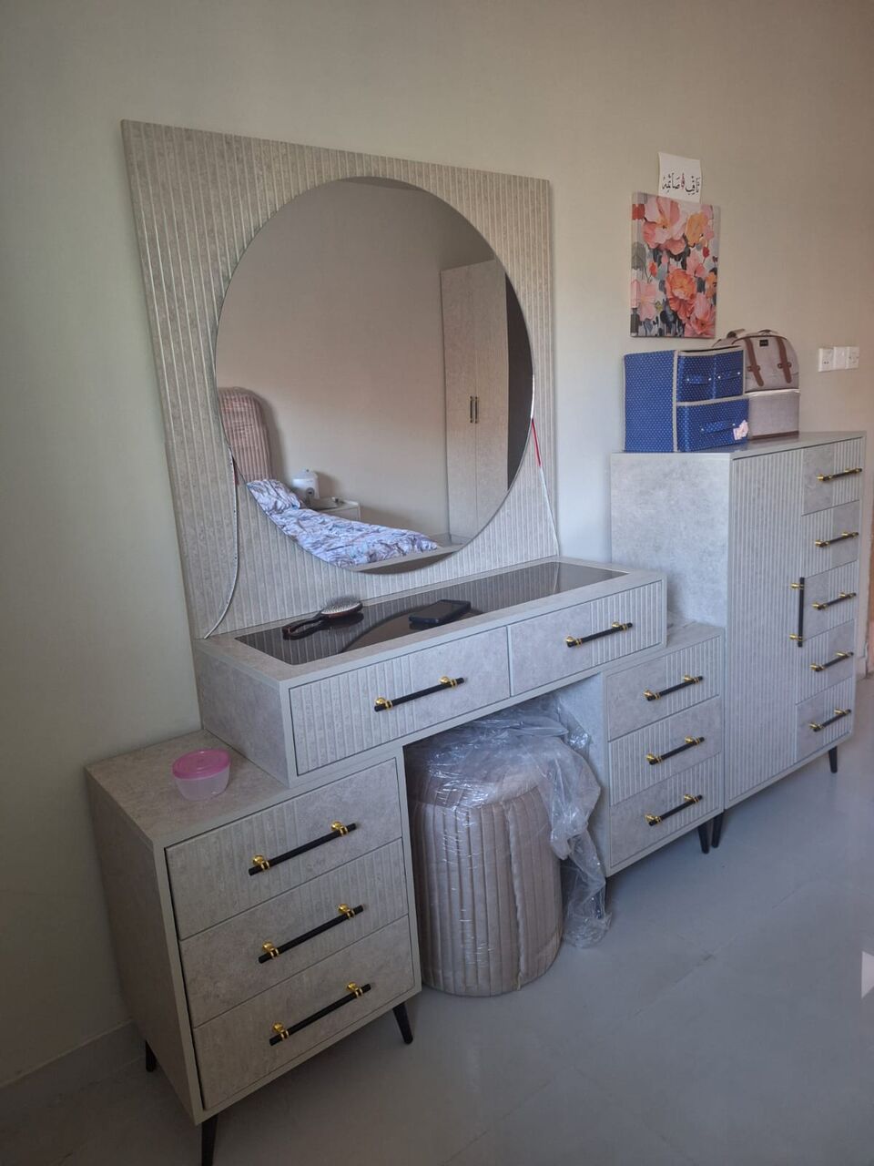 Riyadh, Furniture, SAR 2499,  Complete Bedroom Set With Mattress - Only 2.5 Months Used