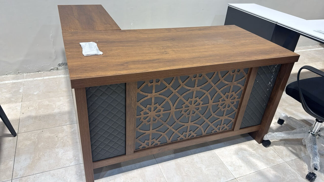 Jeddah, Furniture, SAR 1,  Office Desk